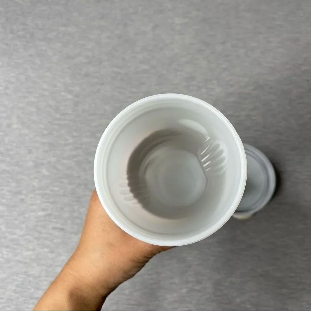 BlenderBottle Classic V2 28 Oz Shaker Bottle